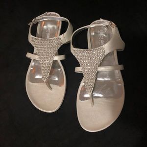 White Pearl girls sandals